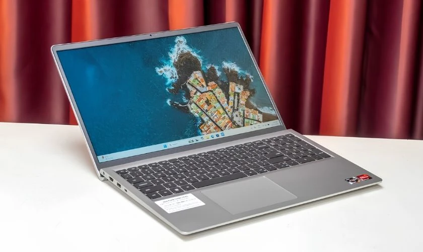 Dell 15 DC15255 là mẫu laptop phổ thông lý tưởng cho sinh viên