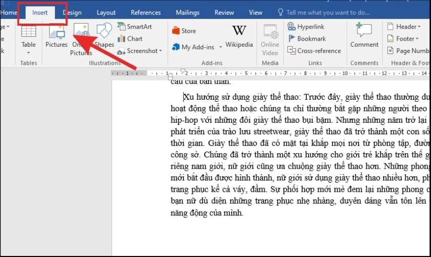 Dùng tab Insert để tách trang trong Word