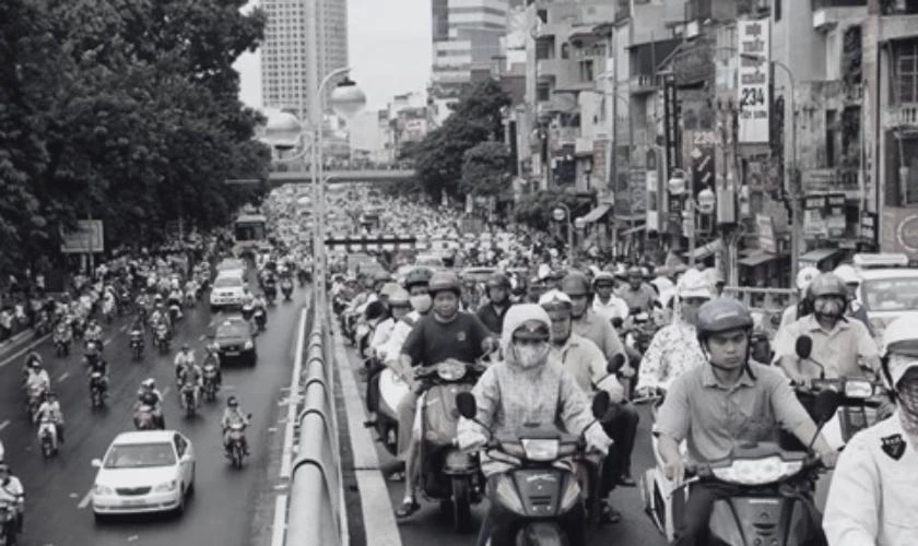 Hạn chế ra đường vào ngày đầu năm khi đang thụ tang