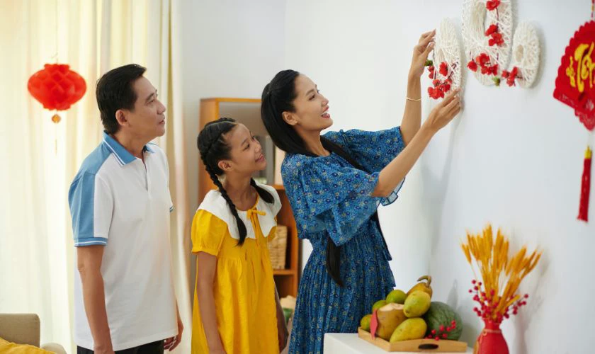 “Xuân Và Tuổi Trẻ” mang tinh thần lạc quan, yêu đời