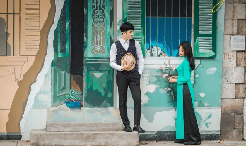 Phố bích họa Phùng Hưng