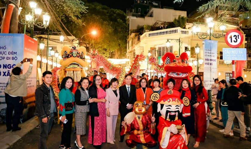 Phố Đi Bộ Đảo Ngọc