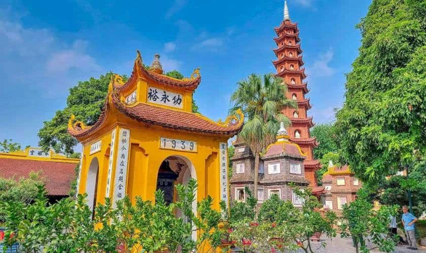 Chùa Trấn Quốc