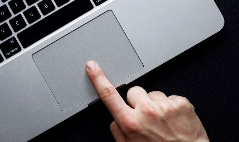 Cách xóa dữ liệu khi nút Delete trên MacBook bị lỗi