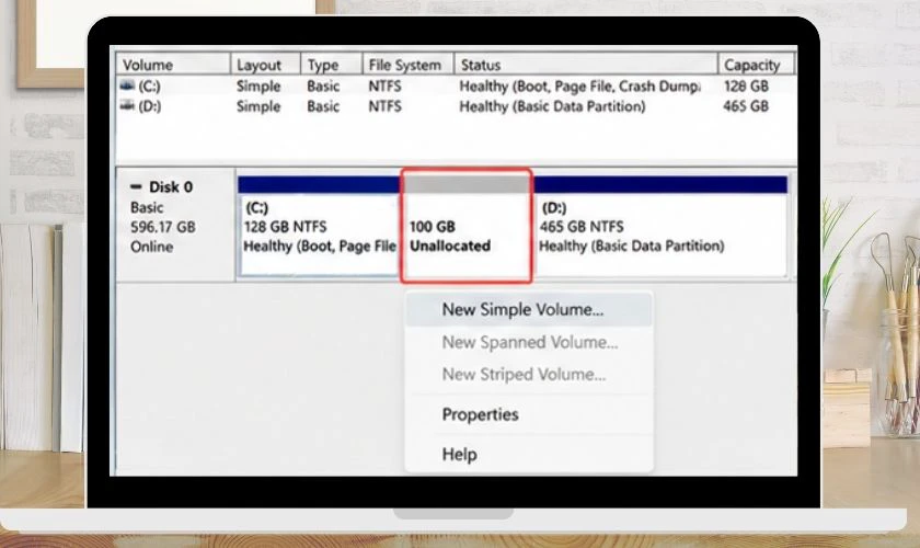 Nếu vẫn thiếu dung lượng, có thể dùng Disk Management để thu nhỏ hoặc mở rộng phân vùng