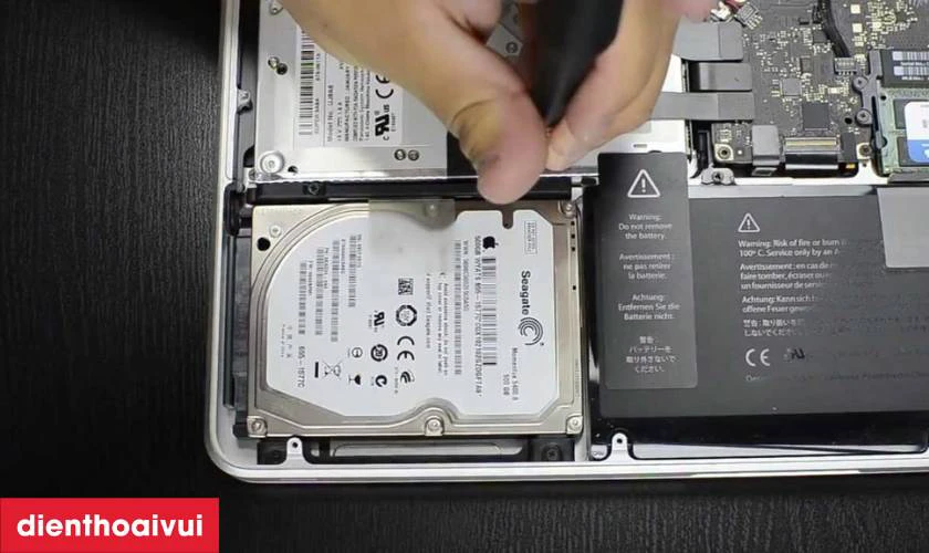 Lưu &yacute; khi thay ổ cứng MacBook Pro 2013 256GB A1502 ch&iacute;nh h&atilde;ng GENA
