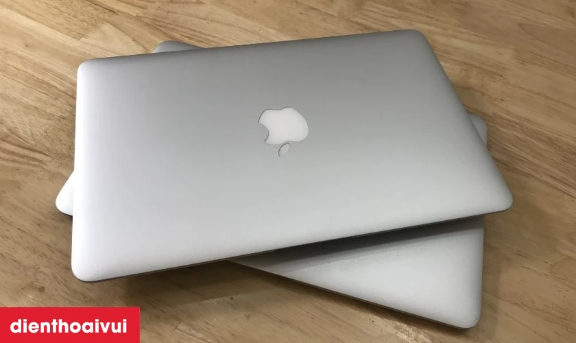 Lưu &yacute; khi thay ổ cứng Macbook Pro 2015 128GB A1465