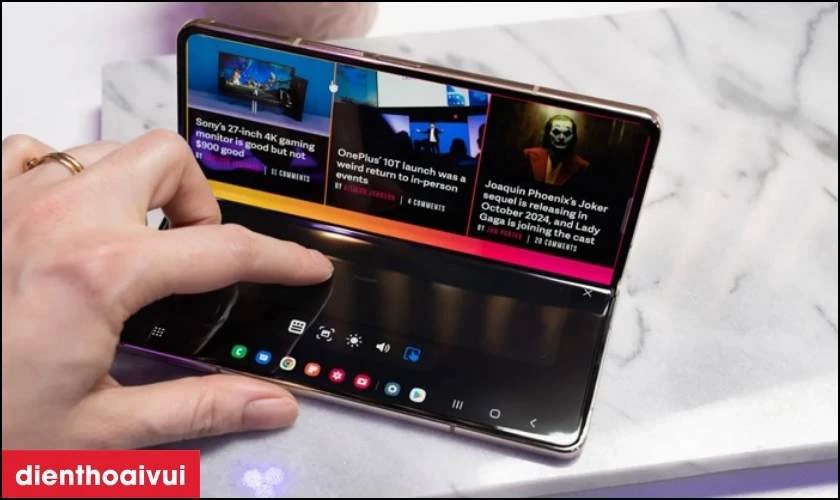 Linh hoạt với chế độ bảng điều khiển tr&ecirc;n One UI l&agrave; g&igrave;?