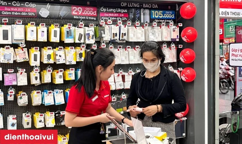 Mua ốp lưng iPhone 17 Pro ZAGG Crystal Palace Lite with MagSafe Clear tại Điện Thoại Vui