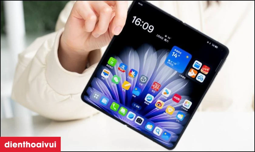 Pin bền bỉ v&agrave; sạc nhanh si&ecirc;u tốc