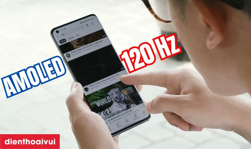M&agrave;n h&igrave;nh sắc n&eacute;t v&agrave; sống động