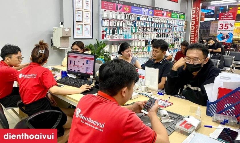 L&yacute; do n&ecirc;n mua điện thoại OPPO Reno Series ở Điện Thoại Vui