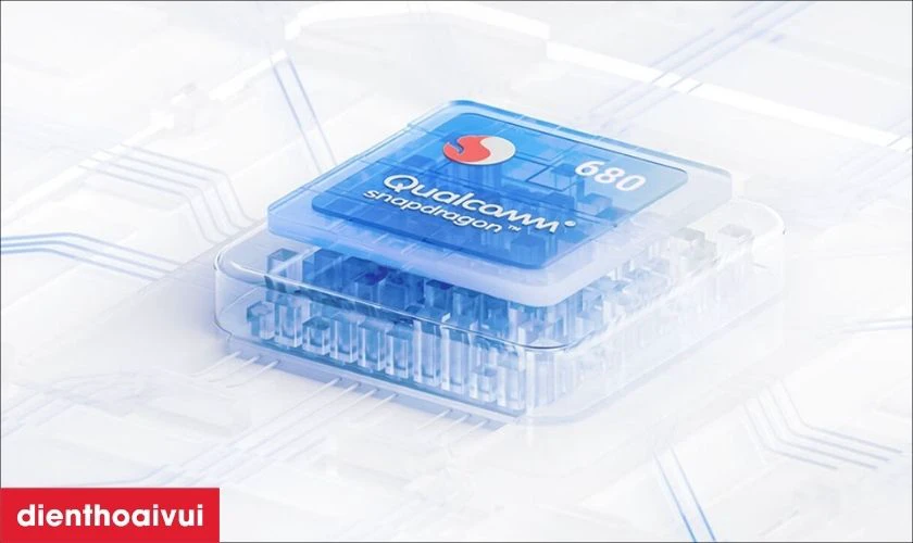 Con chip Qualcomm Snapdragon cho hiệu năng mượt m&agrave;