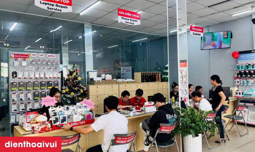 Mua OPPO Reno8 4G 8GB 256GB cũ đẹp gi&aacute; rẻ, bảo h&agrave;nh uy t&iacute;n tại Điện Thoại Vui