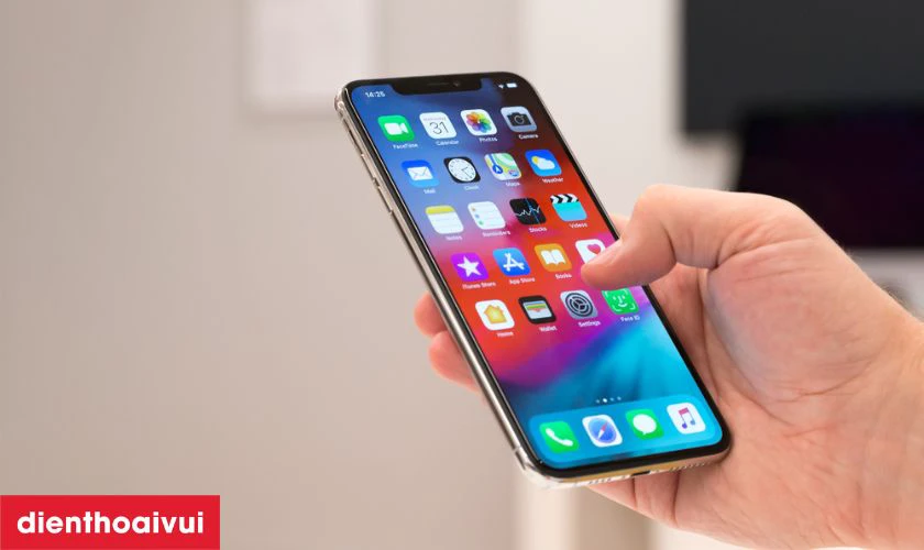 X&aacute;c định r&otilde; khi n&agrave;o cần thay mặt k&iacute;nh v&agrave; khi n&agrave;o cần thay m&agrave;n h&igrave;nh