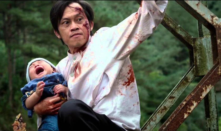 Mặt Nạ M&aacute;u - Phim Ho&agrave;i Linh chiếu rạp doanh thu khủng