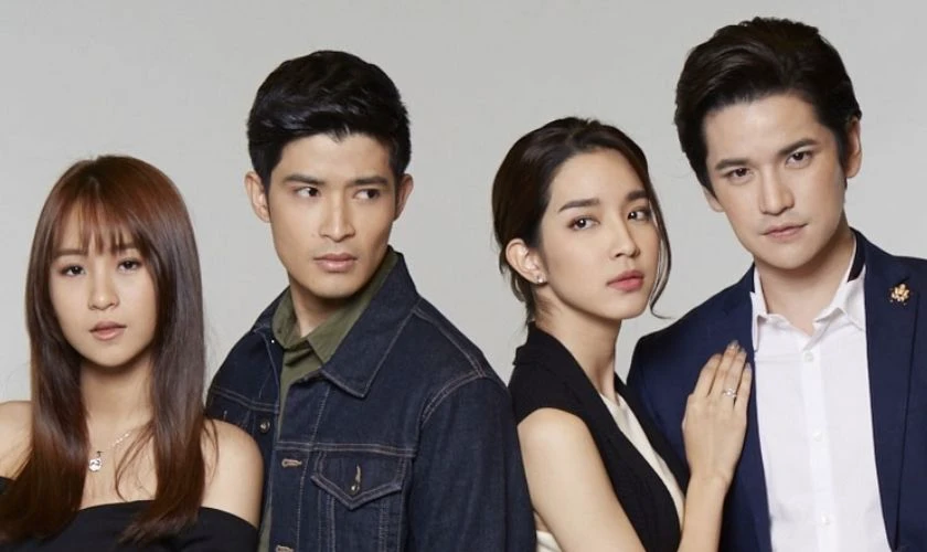 N&agrave;ng Mọt S&aacute;ch V&agrave; Ph&eacute;p Thử T&igrave;nh Y&ecirc;u