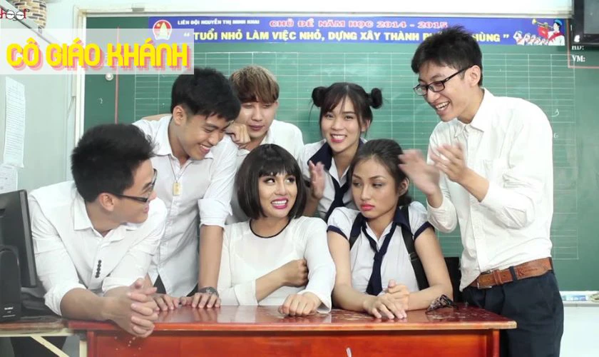 C&ocirc; Gi&aacute;o Kh&aacute;nh l&agrave; bộ phim sitcom học đường Việt Nam