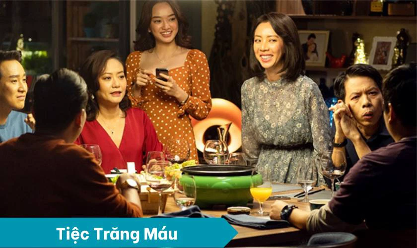 Tiệc Trăng M&aacute;u