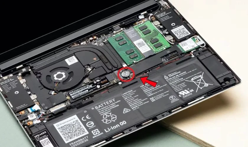 Hướng dẫn c&aacute;ch thay pin CMOS chi tiết