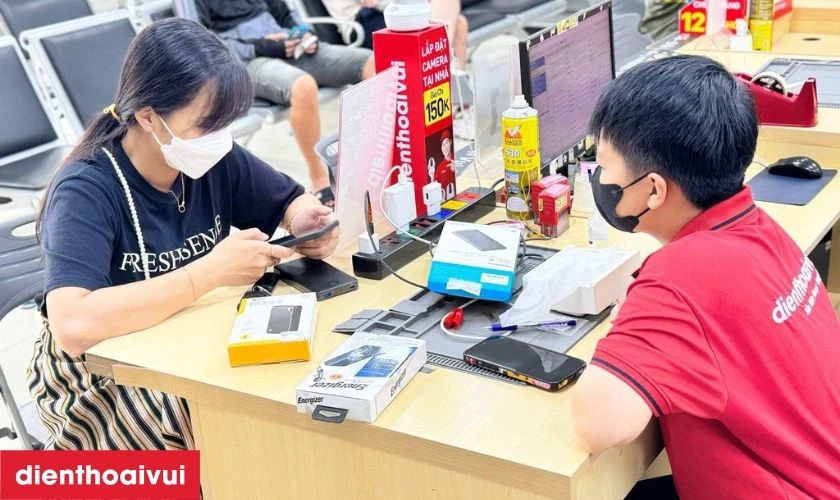 Mua pin dự ph&ograve;ng Pisen Pro Super High Power Box 10.000 mAh 87W ch&iacute;nh h&atilde;ng tại Điện Thoại Vui
