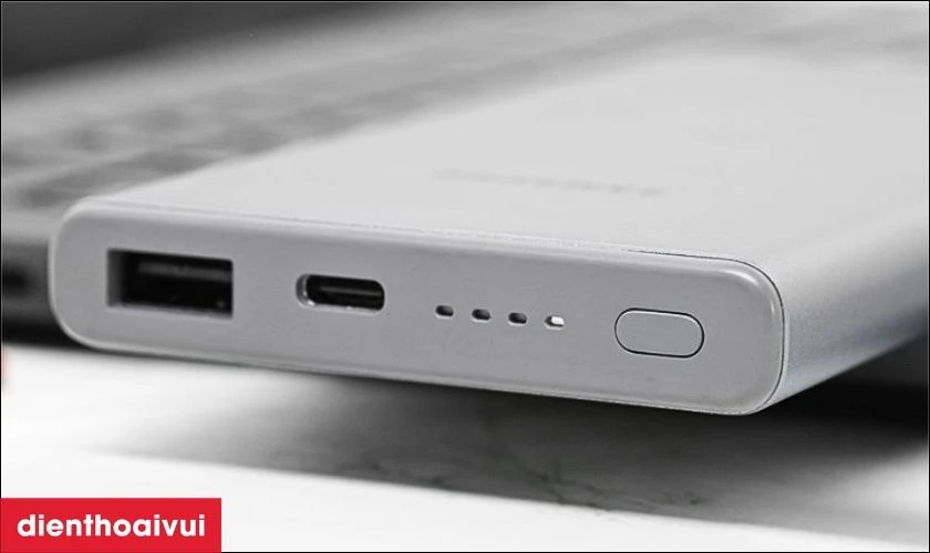 Thiết kế gọn nhẹ, đ&egrave;n led th&ocirc;ng minh