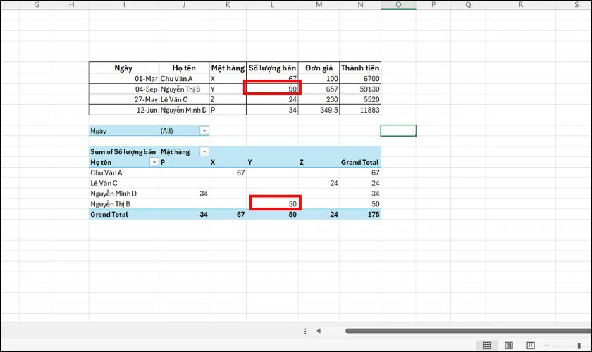 Chọn bất kỳ &ocirc; n&agrave;o trong Pivot Table. Sau đ&oacute; nhấn chuột phải