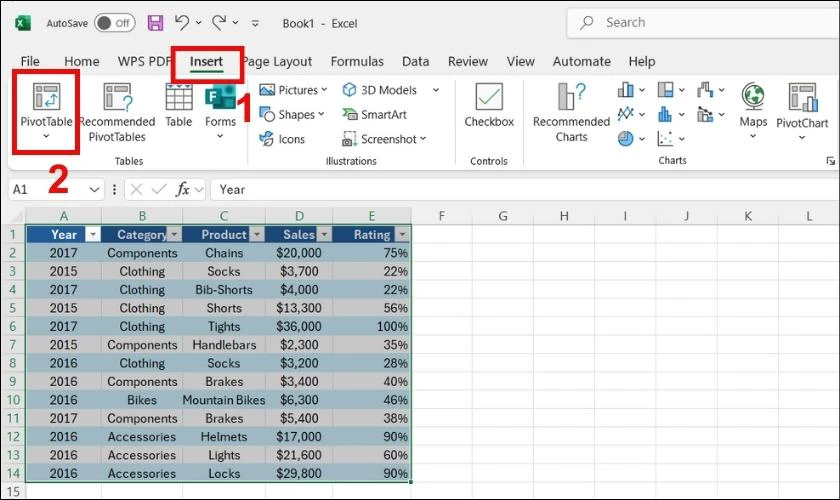 V&agrave;o tab Insert, chọn Pivot Table