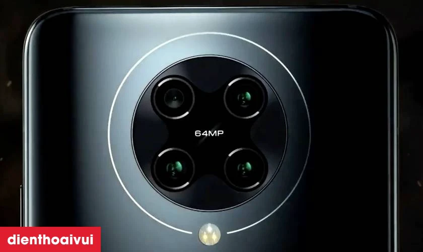 Cụm 4 camera sau chụp ảnh chuyên nghiệp