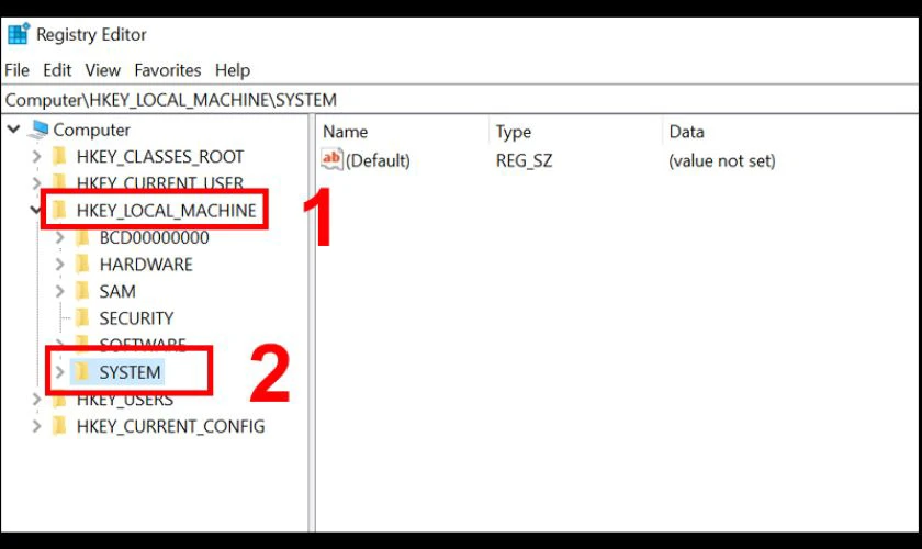 Điều hướng đến thư mục HKEY_LOCAL_MACHINE v&agrave; mở SYSTEM