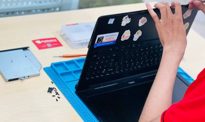 Gói dịch vụ vệ sinh và nâng cấp laptop 