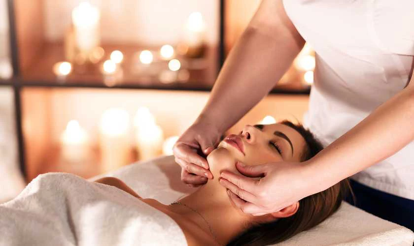 Quà 8/3 cho bạn thân thư giãn và sang trọng