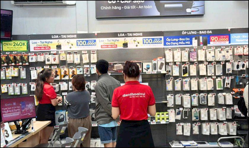 Nên mua quà 8/3 cho người yêu ở đâu