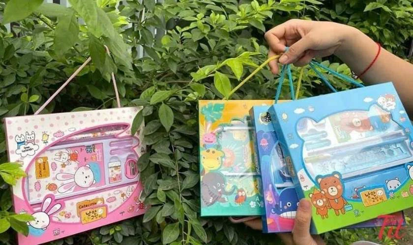 Bộ dụng cụ học tập cho b&eacute; 10 tuổi