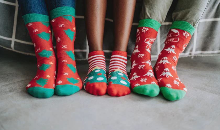 Tất Noel hoặc bộ phụ kiện mùa đông