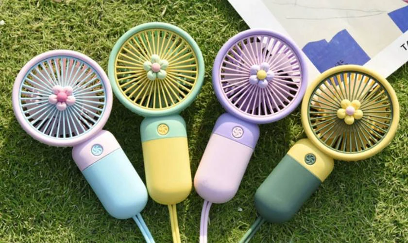 Quạt cầm tay mini