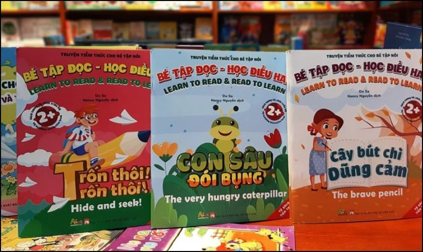 Tặng qu&agrave; s&aacute;ch, truyện cho trẻ ng&agrave;y 1/6