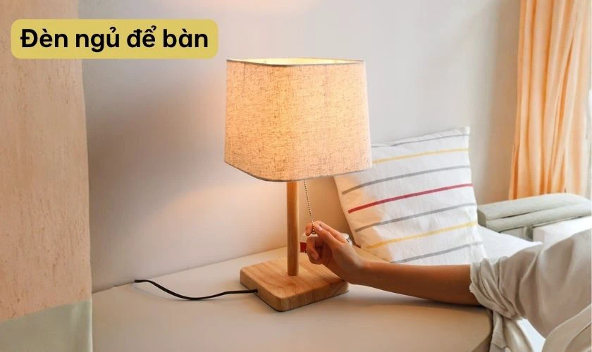 Đèn ngủ để bàn là món quà nhỏ gọn nhưng mang lại giá trị sử dụng cao