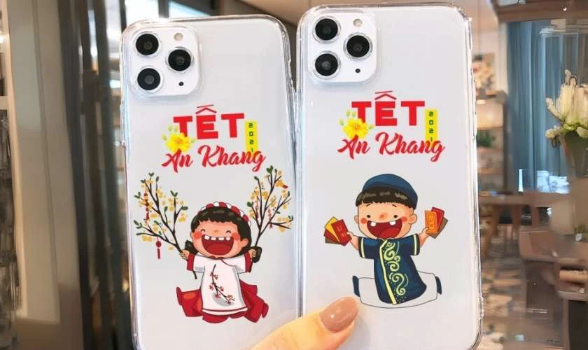 Ốp lưng điện thoại l&agrave;m qu&agrave; Tết cho nh&acirc;n vi&ecirc;n