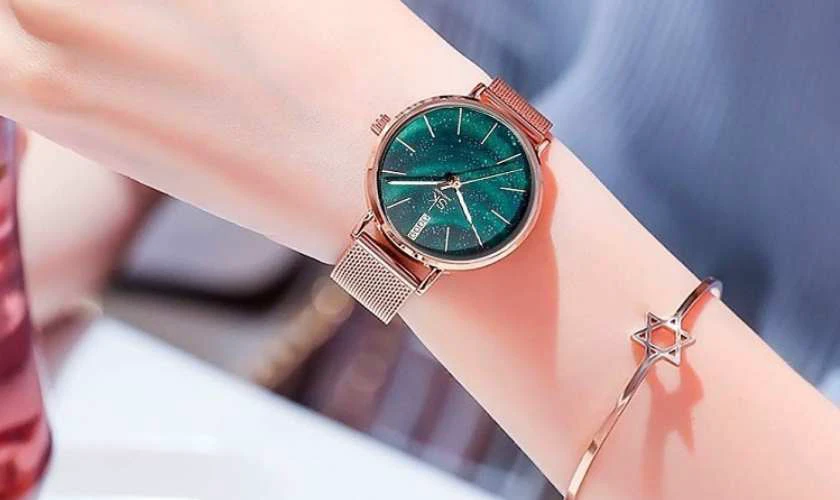 Quà valentine cho vợ lãng mạn nhất 2025