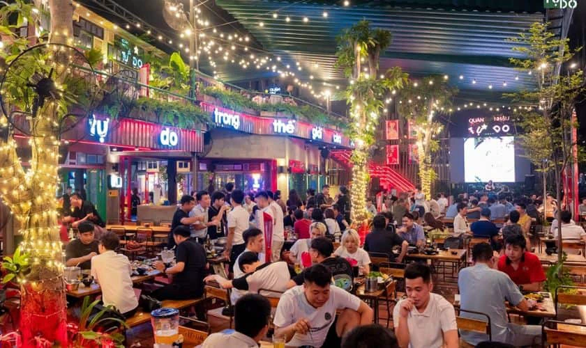 Tiêu chí lựa chọn quán ăn ngày 8/3