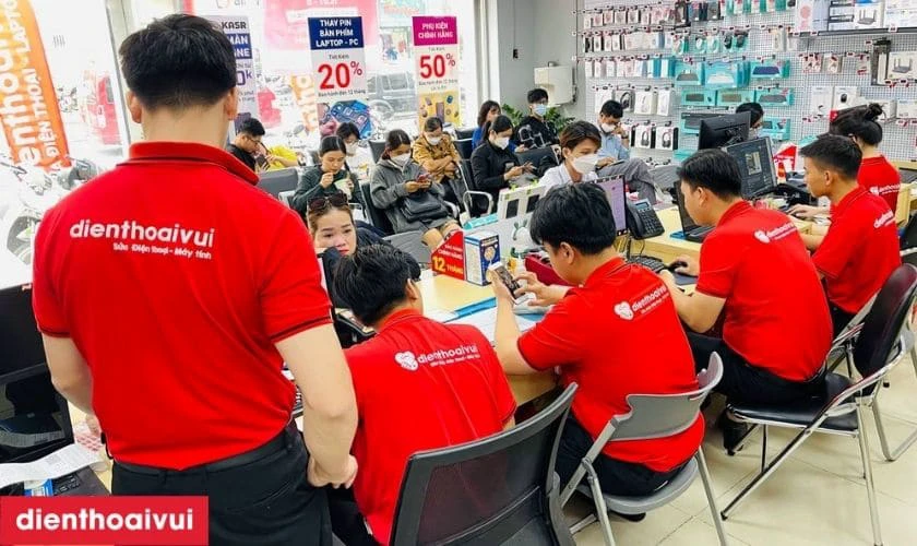 Thay pin Samsung Galaxy 431 lấy nhanh trong ng&agrave;y tại Điện Thoại Vui