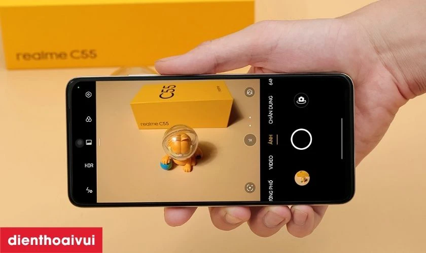  Realme C55 256GB c&ograve;n c&oacute; khả năng quay video Full HD 