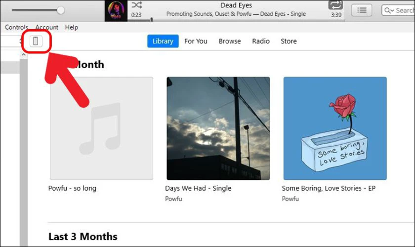 Bạn h&atilde;y mở iTunes tr&ecirc;n m&aacute;y t&iacute;nh rồi nhấn v&agrave;o biểu tượng điện thoại như h&igrave;nh