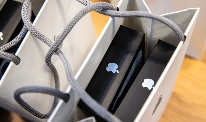 Điện thoại iPhone x&aacute;ch tay l&agrave; g&igrave;?