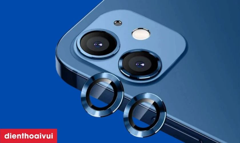 Tại sao n&ecirc;n rửa đốm camera sau iPhone 12 Mini thay v&igrave; thay mới?