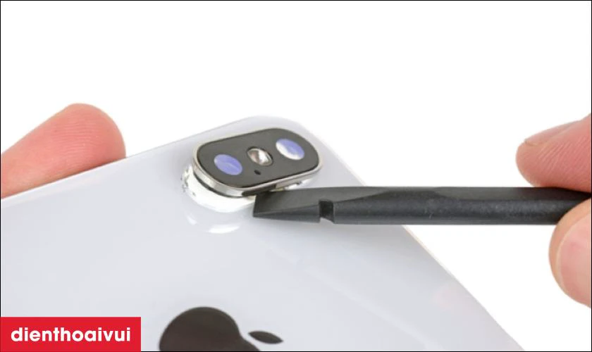 Lưu &yacute; khi camera sau iPhone bị đốm mờ