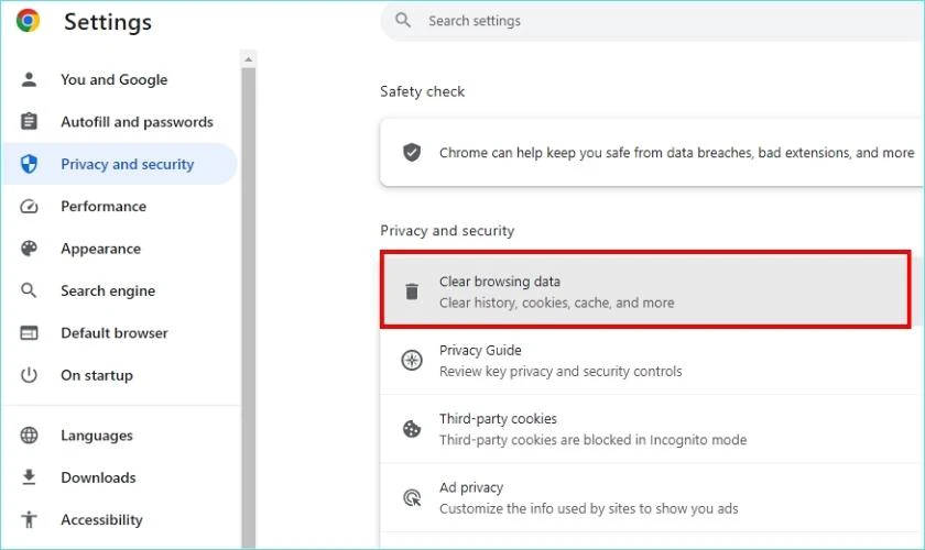 Nhấn chọn v&agrave;o X&oacute;a dữ liệu duyệt web (Clear browsing data)