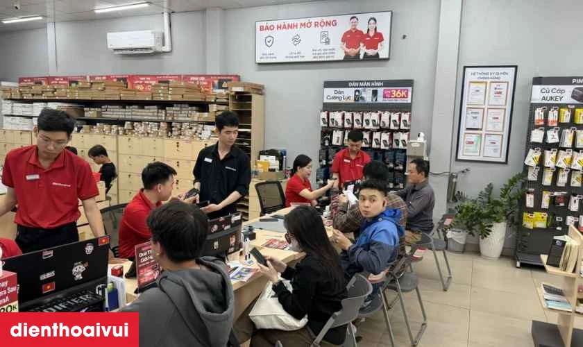 Mua sạc Anker Nano th&ocirc;ng minh 1C 45W m&agrave;n h&igrave;nh LED A121D tại Điện Thoại Vui