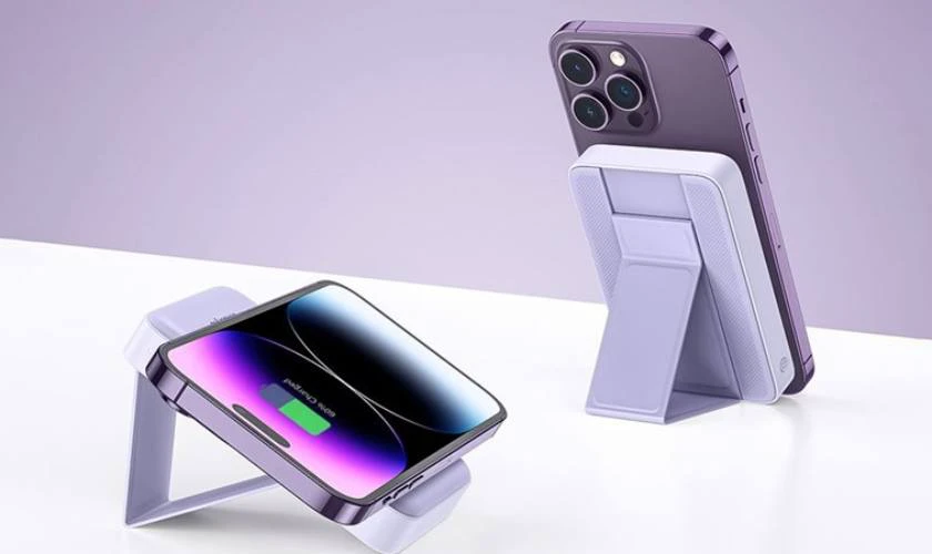C&oacute; n&ecirc;n d&ugrave;ng sạc dự ph&ograve;ng cho iPhone
